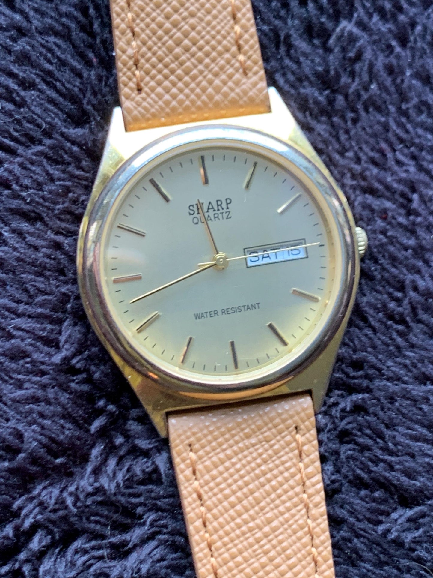 Early 2000s Sharp Quartz Watch. Gold tone. Retro Vintage. New Rubber Strap, Gold Dial. Retro Modernist Design, Day Date, New Battery.