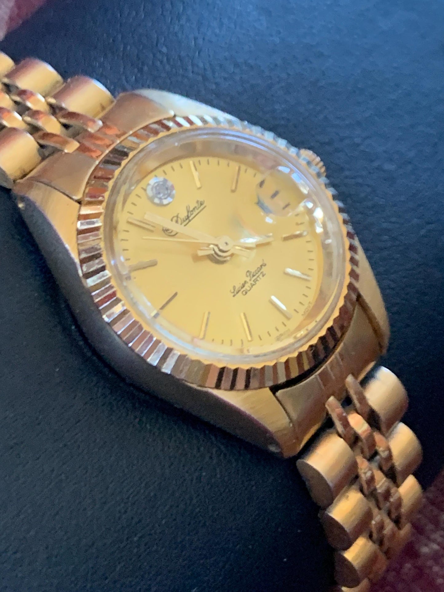 Dufonte by Lucien Piccard Ladies Presidential Watch. Diamond Golden Dial w/date. Gold Tone Case and Bracelet. 7" Wrist or less. New Battery.