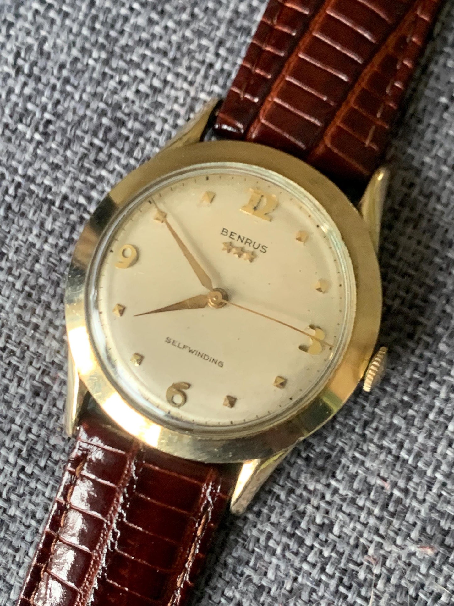 Gold Filled Benrus Three Star Self-winding Automatic Watch. 10K Gold Filled. Good working condition. Nice retro numbers, New Leather Strap.