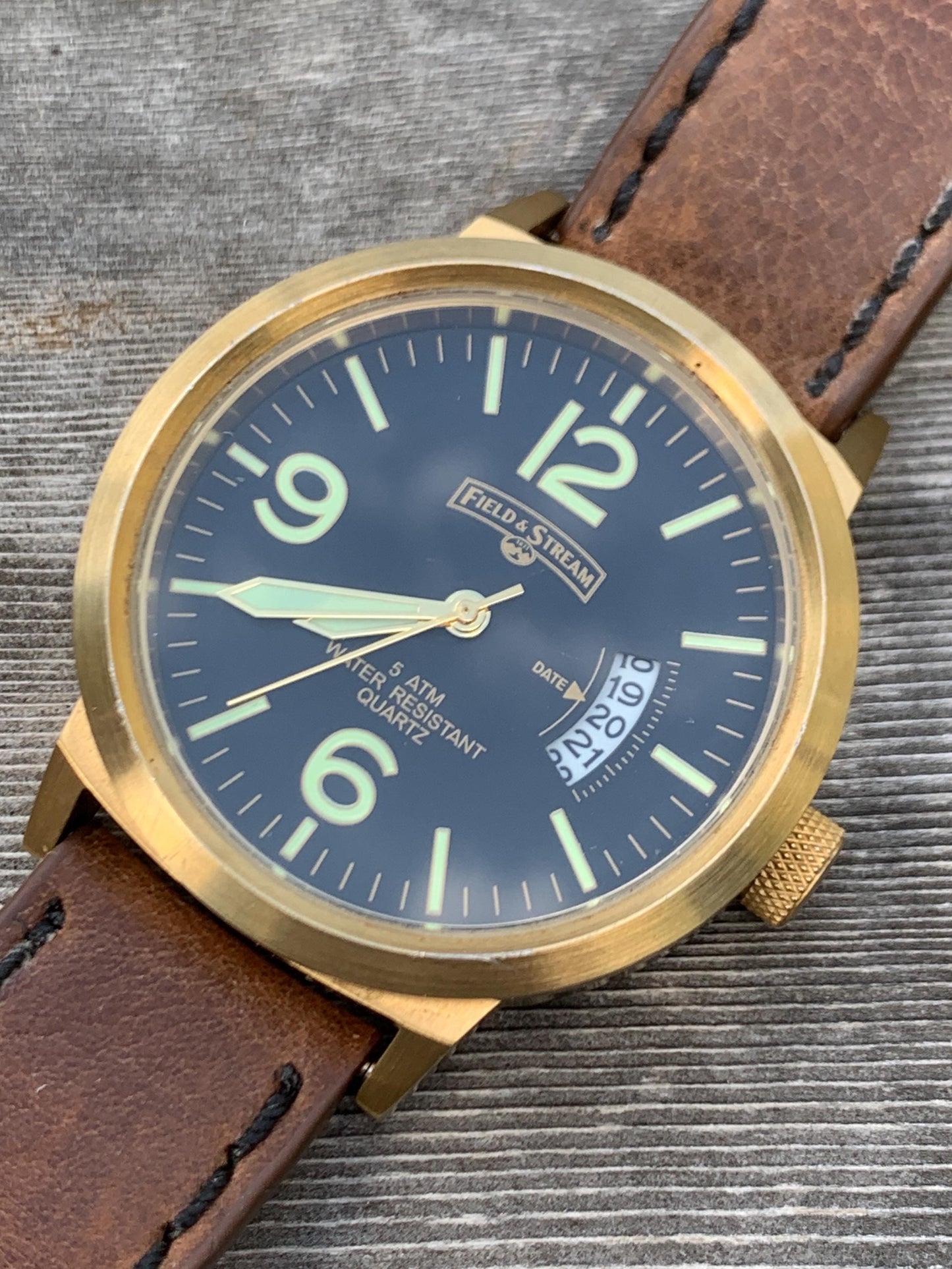 Field & Stream Sporty 44mm Watch - Brushed Gold Metal, Black Dial, Lume, Date, Works Well, Original Gently Worn Leather Strap. New Battery.