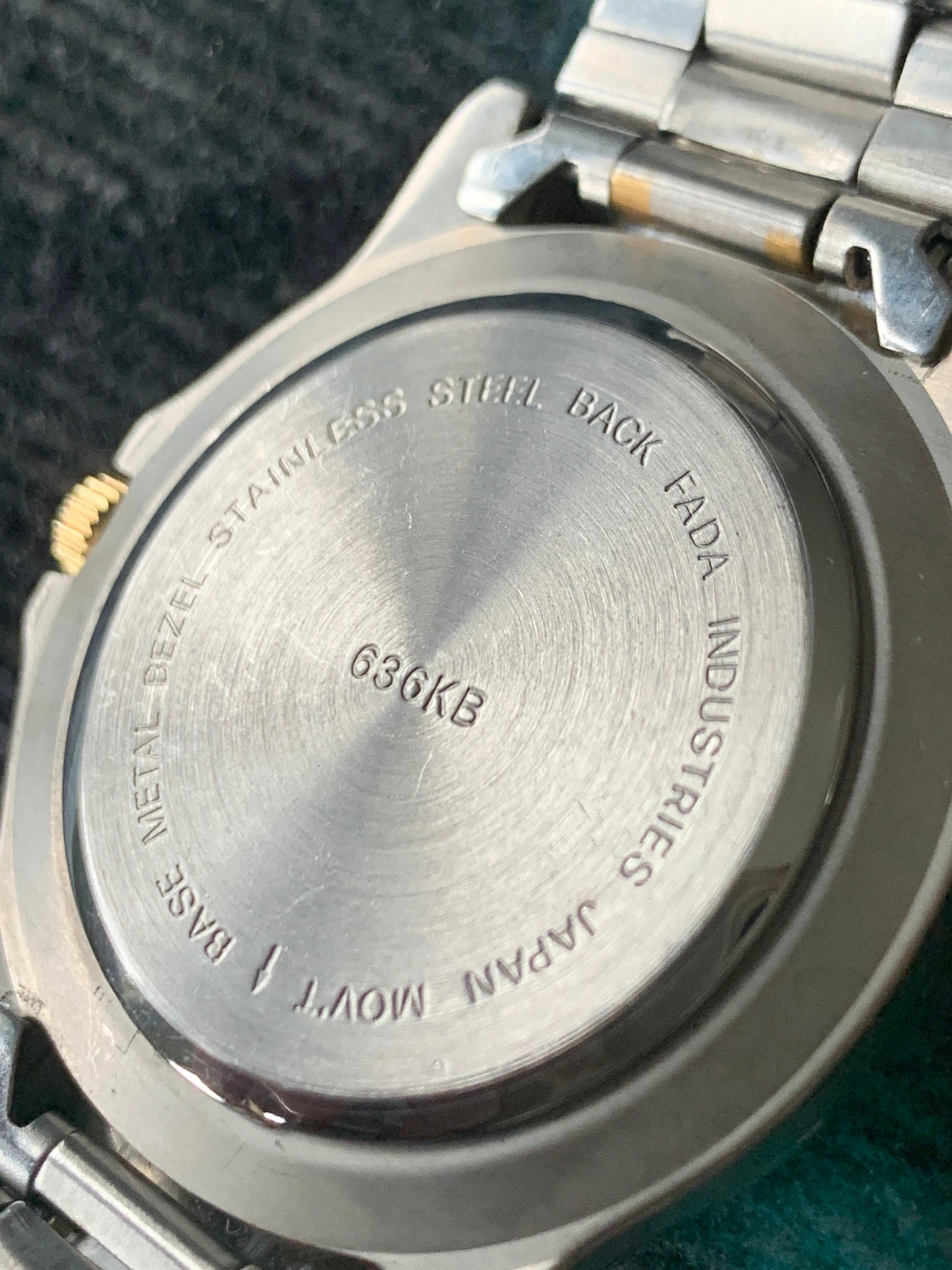 Outland Watch 1990s - Diver Style, Silver tone w/gold tone accents, Black Dial, Good Condition, Good Weight, Works Well. New Battery.