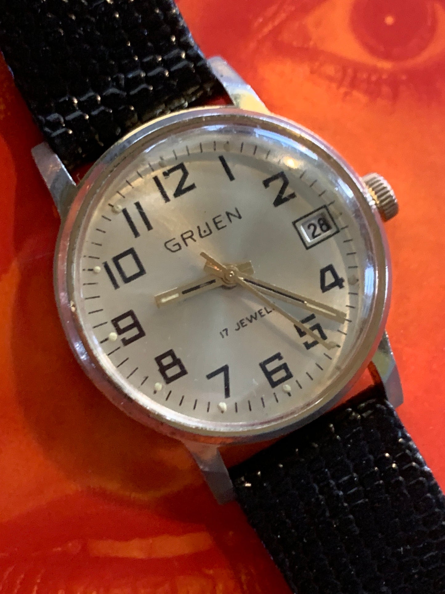 70s Vintage Gruen Winder Watch - 17 Jewels, Gold Tone, Golden Dial & Date in Good Overall Condition - NOS leather strap, runs, keeps time.