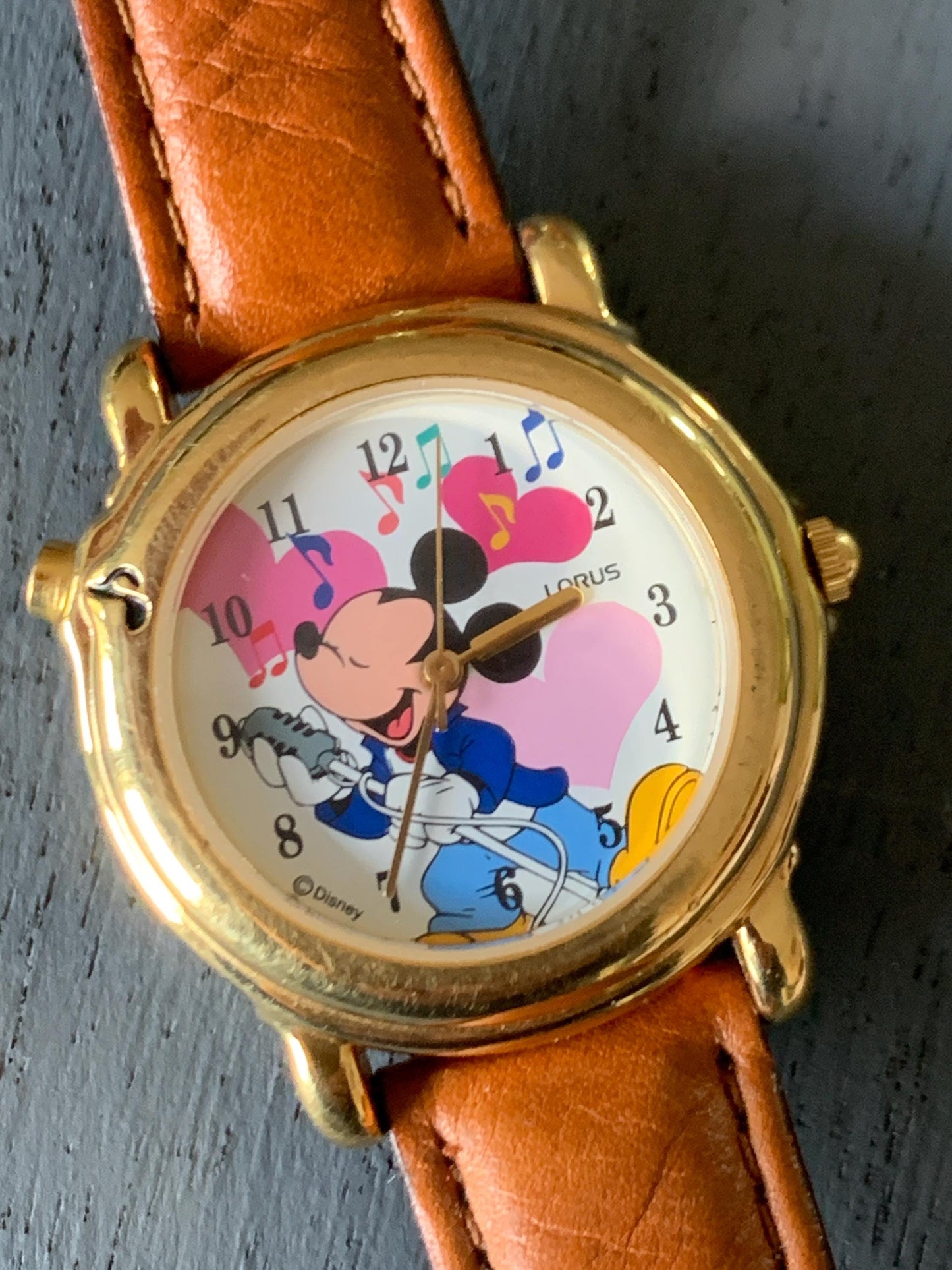Vintage 1990s Disney Mickey Mouse Musical Watch from Lorus by Seiko)  RARE Collectible Wristwatch. Very good condition, new battery. 31mm