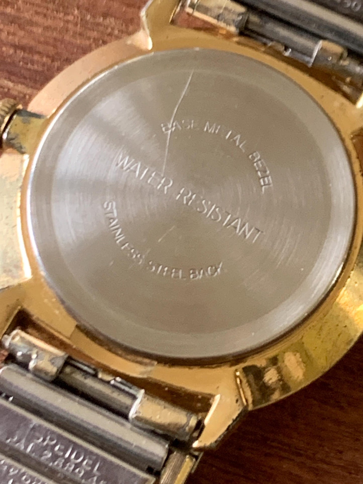 Vintage Timex Marlin Winder Watch, 1977. Radiant Golden Dial with Stick Indices. Very Good Condition Mechanical Winder, works well.