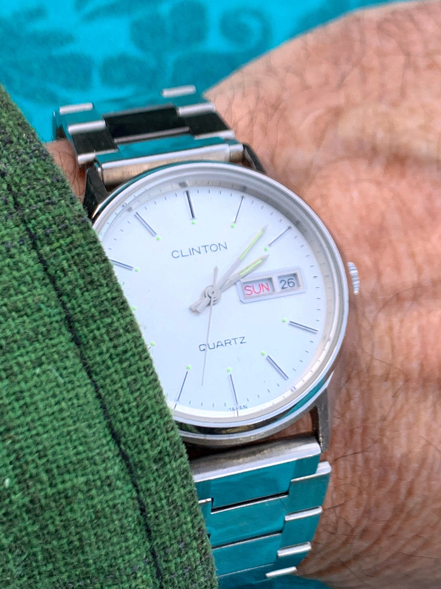 Unusual Rare 1970s Clinton Quartz Watch - Original High Polish Stainless Steel Calendar from Clinton Watch Co. Silver Dial, New Battery.