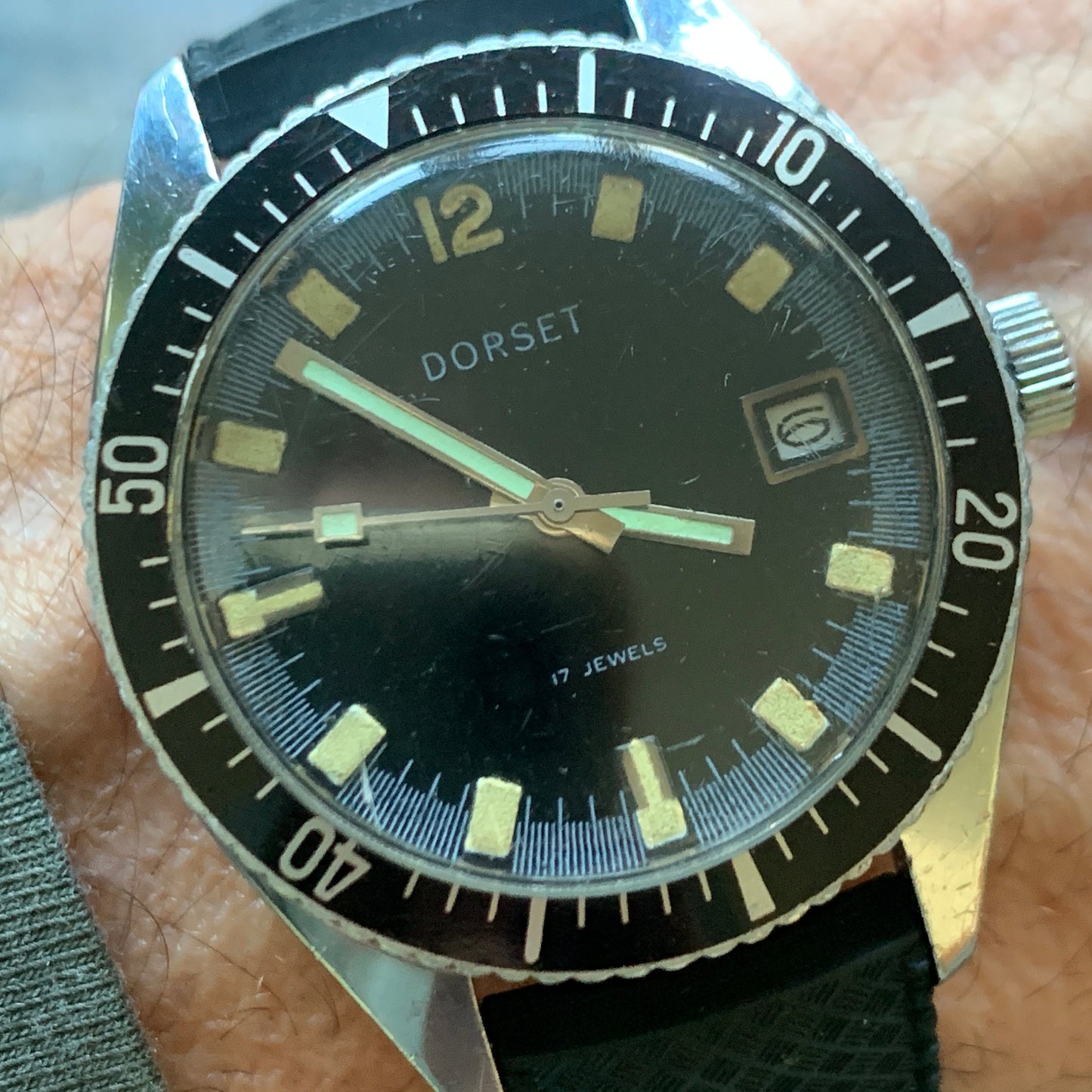 Skin Diver - Late 1960s Dorset (Seiko) Diving Watch - Rare watch made by Dorset, Montgomery Ward Brand w/UT (Seiko) Movement Winder New Band