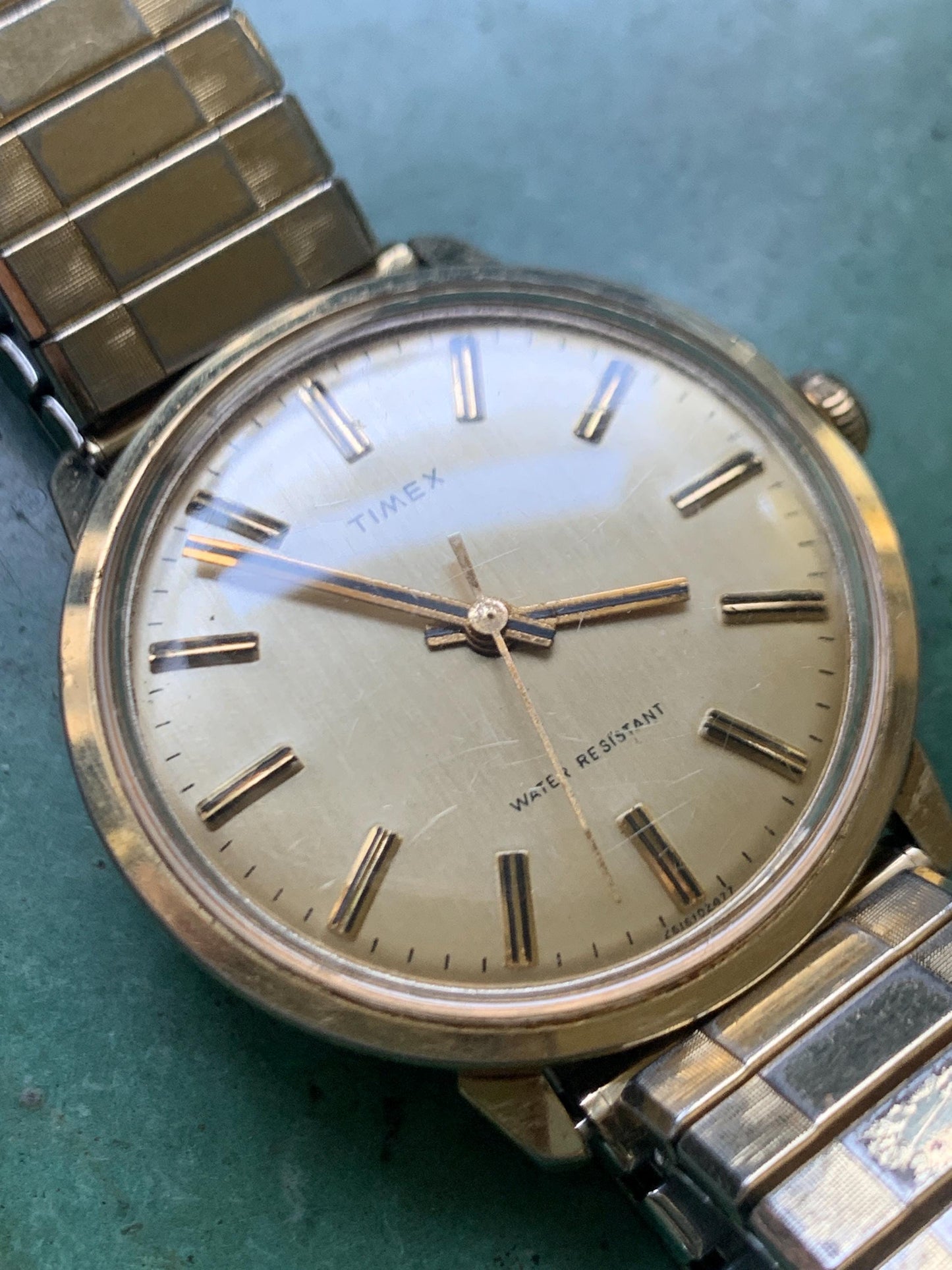 Vintage Timex Marlin Winder Watch, 1977. Radiant Golden Dial with Stick Indices. Very Good Condition Mechanical Winder, works well.