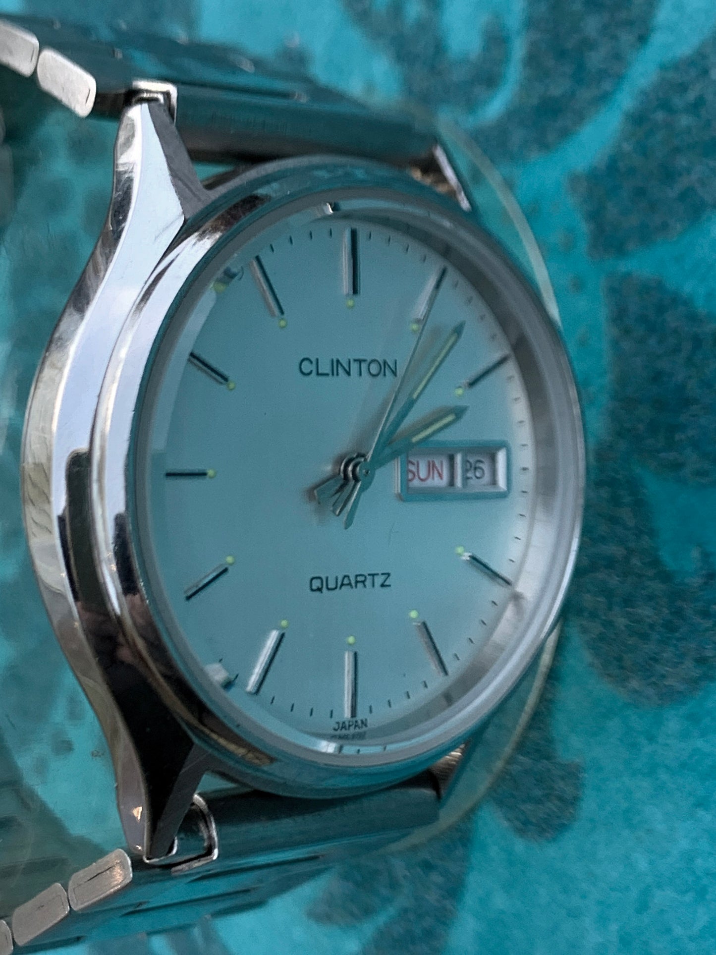 Unusual Rare 1970s Clinton Quartz Watch - Original High Polish Stainless Steel Calendar from Clinton Watch Co. Silver Dial, New Battery.
