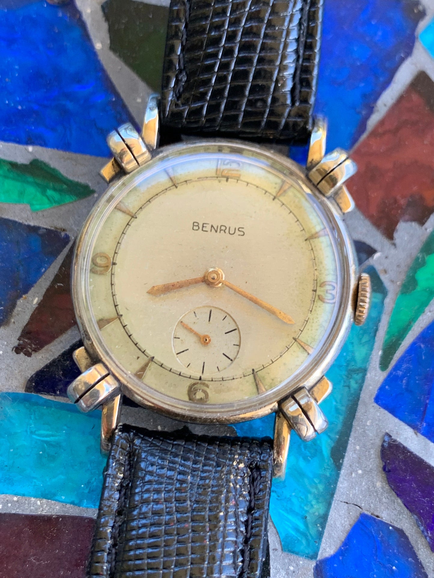Vintage Fancy Knotted Lugs Benrus Watch 10K Rolled Gold Plate. 1940s/50s Mechanical Movement Winder. Works. 2 Vintage bands - Gents & Ladies