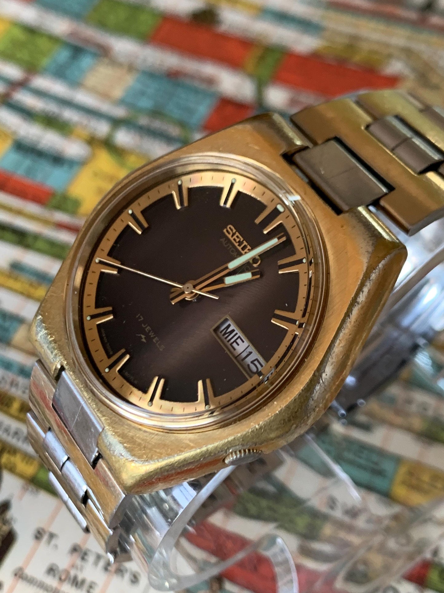 Classic Seiko Automatic Watch 7009-8079 Late 1970s 17 Jewels, Day/Date, Running Well, Gold Tone, Good Condition.  Great Crystal. Classic.