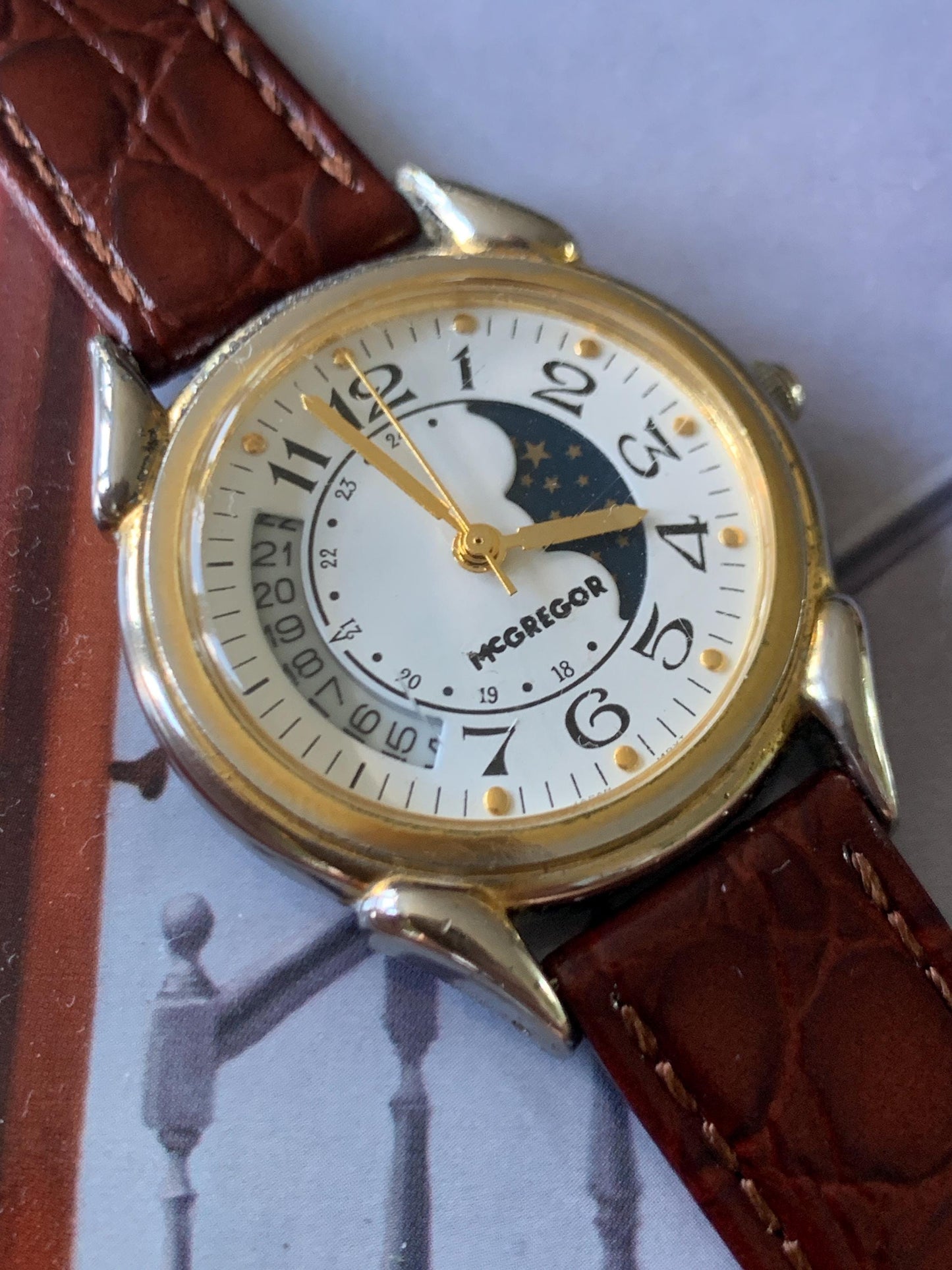 Aged McGregor Moonphase Watch - Cool 90s True Moon Phase Duotone Dial: Shows Age. Side Dial Moon Window. New battery, New leather strap.