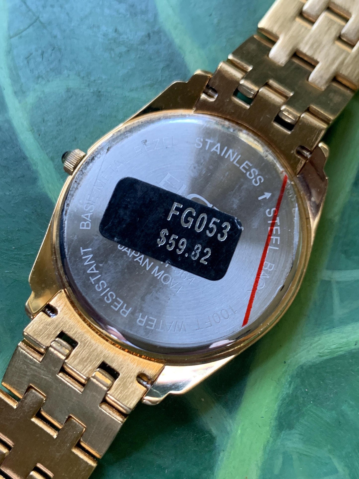 Elegant Elgin Diamond Dial Quartz Watch.  Gold Tone w black dial. Date. Classic 'Fancy' Retro Style. Bracelet. New battery. Great condition.