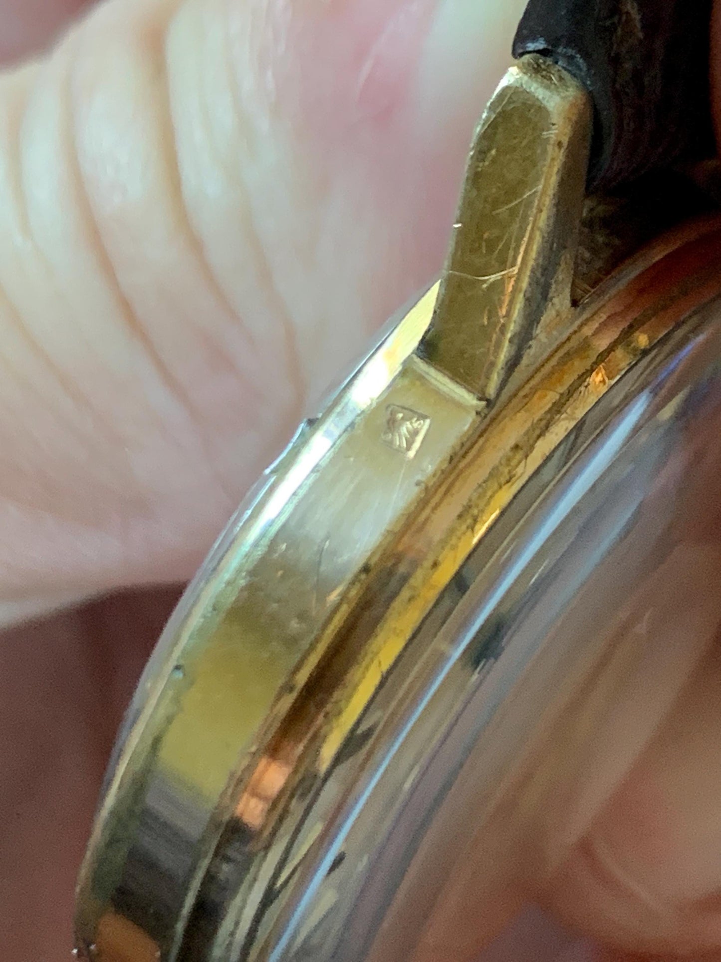 Rodania French/Swiss Made Late 60s Winder with NOS LARGE Hadley Roma Teju Lizard Strap. 33mm 17J Gold Tone w/Radiant Dial. Date. Excellent.